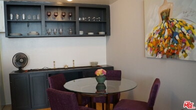 3645 Westwood Blvd-Unit -103 in Los Angeles, CA - Building Photo - Building Photo