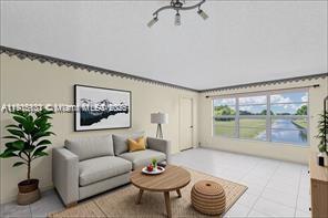 8205 NW 61st St in Tamarac, FL - Building Photo - Building Photo