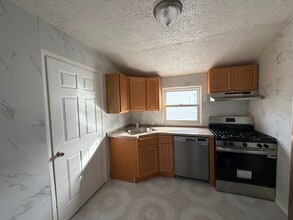 21916 Edgewood Ave in Springfield Gardens, NY - Building Photo - Building Photo