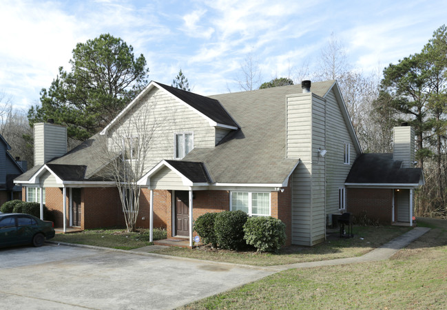 6149 Trestlewood Dr in Columbus, GA - Foto de edificio - Building Photo