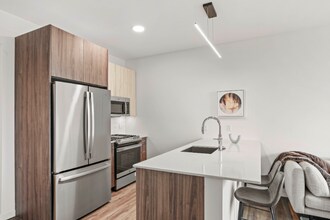 1138 W Randolph St-Unit -2608 in Chicago, IL - Building Photo - Building Photo