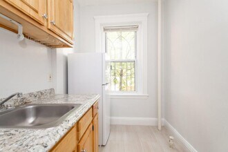 49 Worthington St, Unit 1 in Boston, MA - Foto de edificio - Building Photo