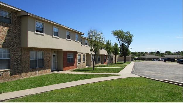 Adobe Creek Village Apartments in Borger, TX - Building Photo