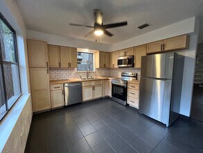 194 Timber Mill St in Spring, TX - Building Photo - Building Photo