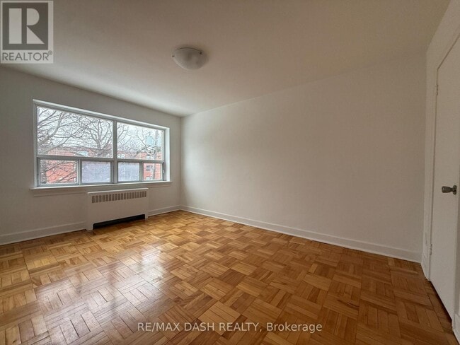 69 Old Mill Terrace in Toronto, ON - Building Photo - Building Photo