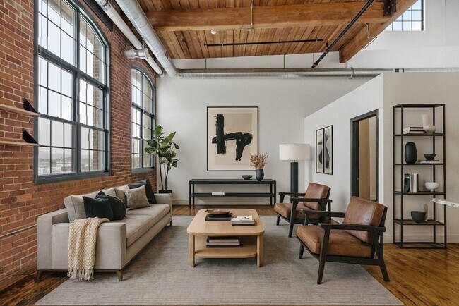 1 Westinghouse Plaza in Boston, MA - Building Photo - Building Photo