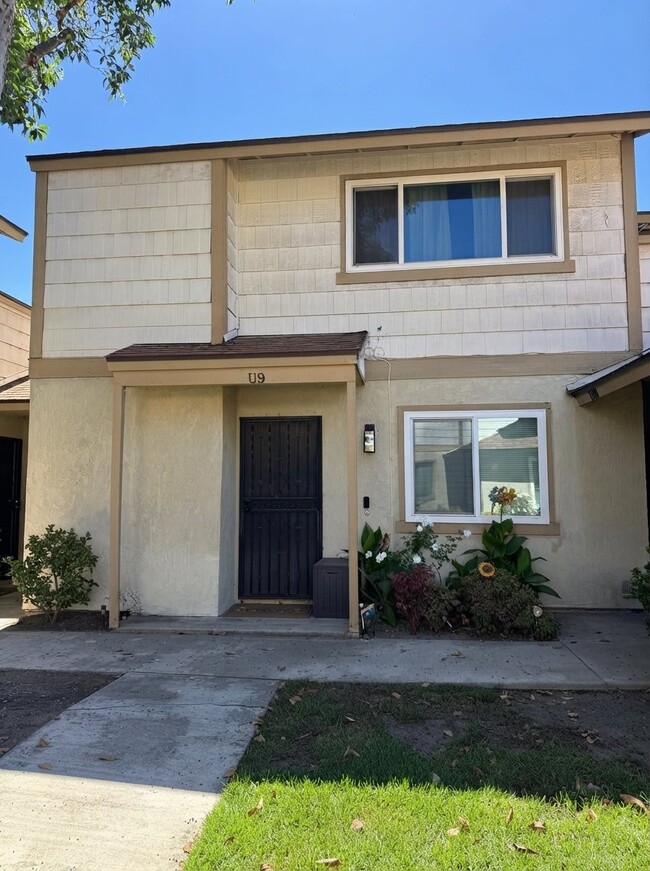 property at 1031 S Palmetto Ave
