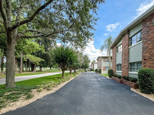 property at 3034 Fairway Ln
