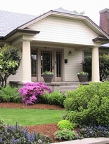 850 W 11th Ave in Eugene, OR - Building Photo