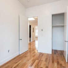 1078 DeKalb Ave-Unit -2f in Brooklyn, NY - Building Photo - Building Photo