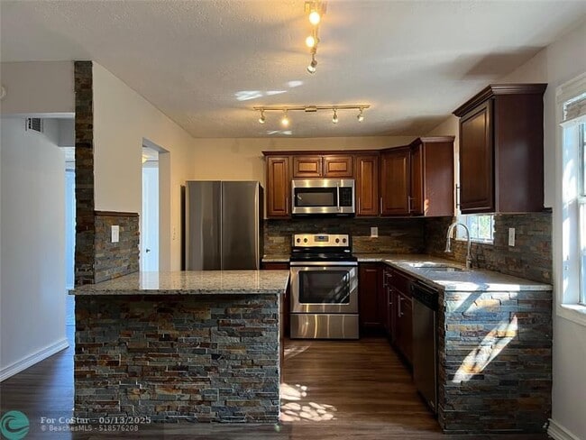 property at 317 SE 11th Ave