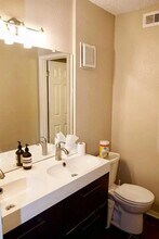 919 S Weatherred Dr in Richardson, TX - Building Photo - Building Photo