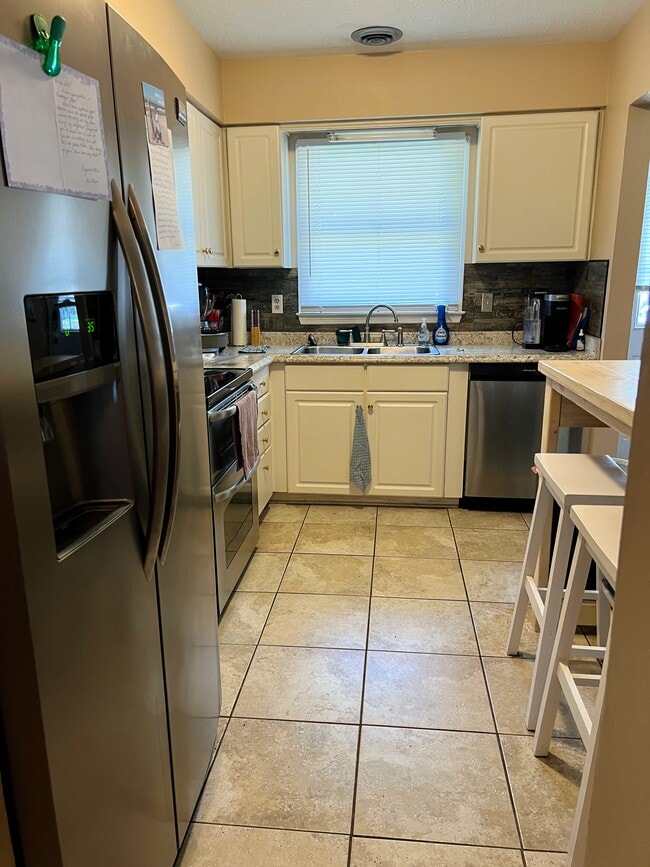 1025 Carolina Rd, Unit DD1 in Conway, SC - Foto de edificio - Building Photo