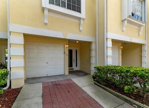 128 Brent Cir in Oldsmar, FL - Building Photo - Building Photo