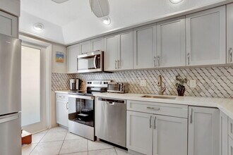 2731 NE 14th Street Causeway in Pompano Beach, FL - Building Photo - Building Photo