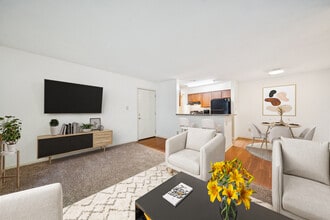 Pilot House Apartments - Tax Credit in Newport News, VA - Building Photo - Building Photo