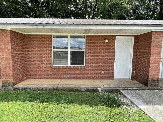 property at 846 Shelby St