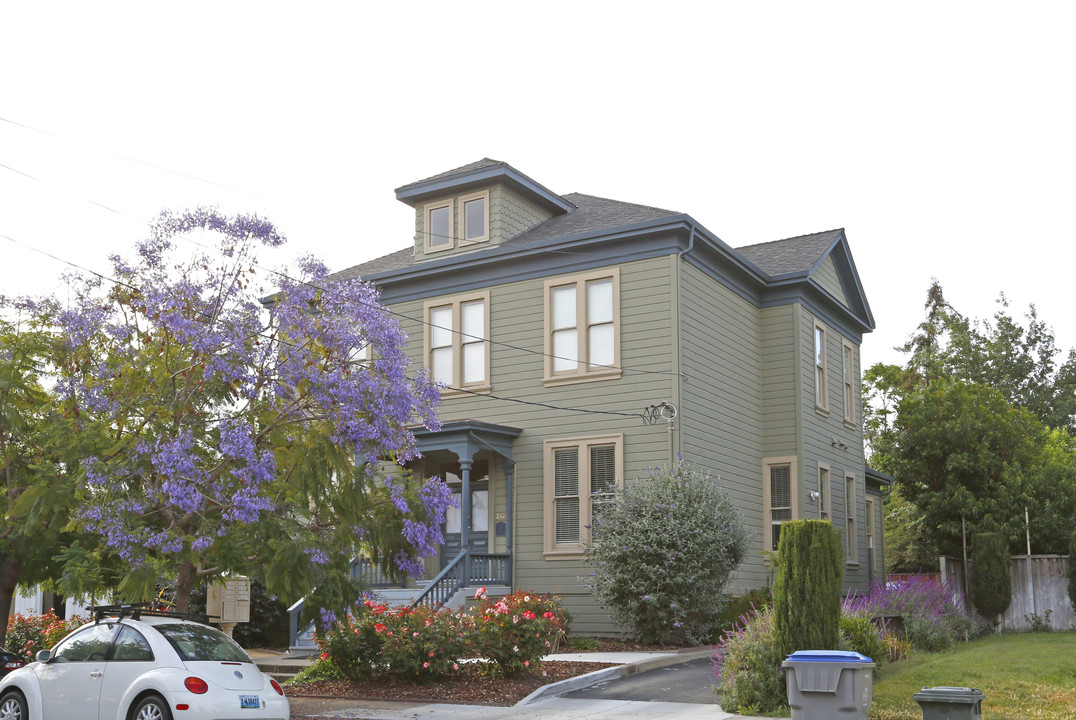 The Thorpe House in San Jose, CA - Building Photo