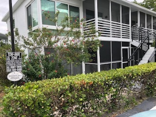 1051 SE 14th Pl, Unit Seasonal Rental in Fort Lauderdale, FL - Building Photo