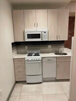 144 Bowdoin St, Unit 23 in Boston, MA - Building Photo