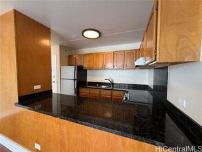 2522 Date St in Honolulu, HI - Building Photo - Building Photo