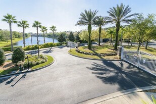 13843 Herons Landing Way in Jacksonville, FL - Building Photo