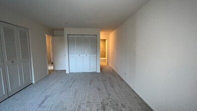 850 S Lorraine Rd, Unit 3L in Wheaton, IL - Foto de edificio - Building Photo