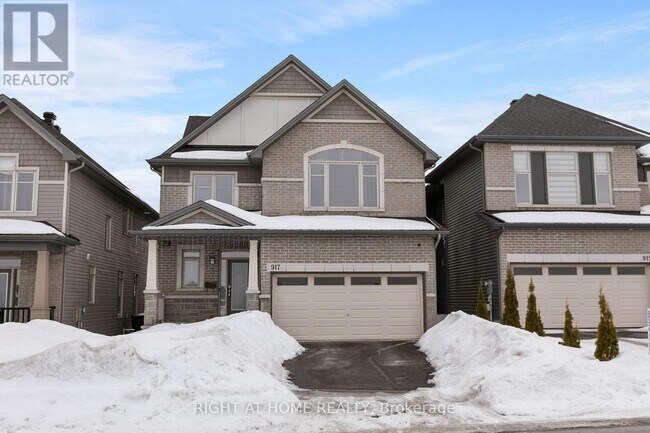 property at 917 Littlerock St