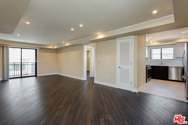 1211 9th St in Santa Monica, CA - Building Photo - Building Photo