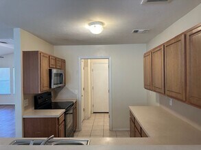 14608 Marbleleaf Dr in Edmond, OK - Building Photo - Building Photo