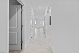 5807 Double Eagle Cir, Unit 4641 in Ave Maria, FL - Building Photo - Building Photo