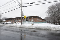 Putnam House in Union, NJ - Foto de edificio - Building Photo