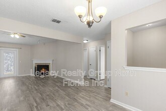 10855 Rutherford Ct in Jacksonville, FL - Building Photo - Building Photo