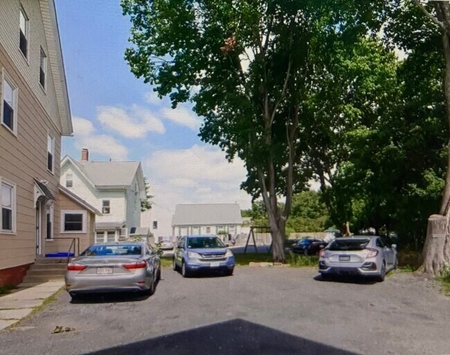 19 North Ave, Unit 1 in Attleboro, MA - Building Photo - Building Photo