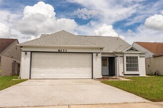 8273 Cascade Oaks Dr in Orlando, FL - Building Photo - Building Photo