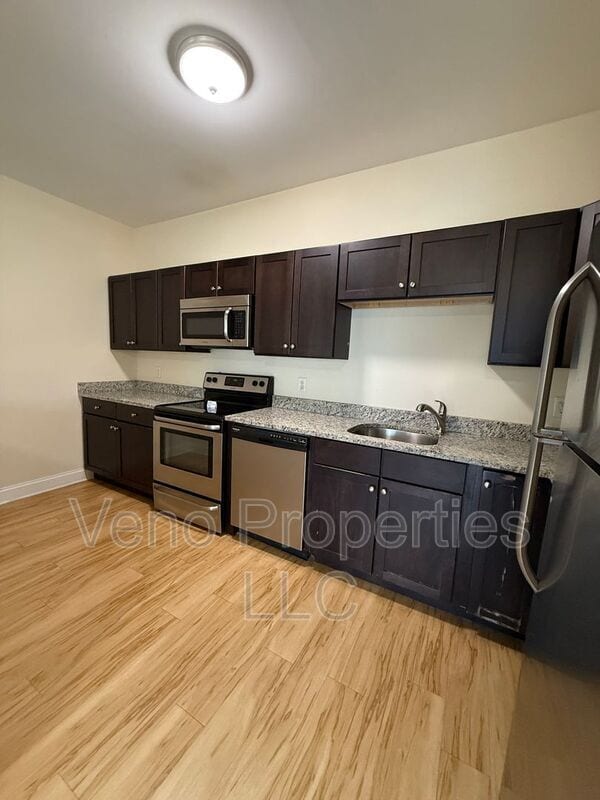 591 Boght Rd in Cohoes, NY - Building Photo - Building Photo