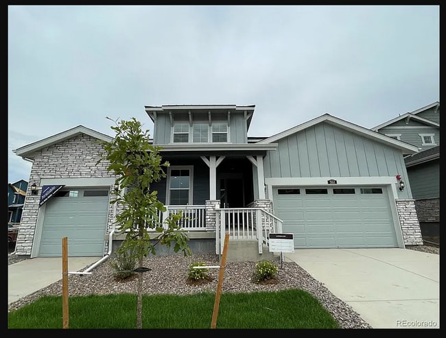 property at 553 Winterfield St