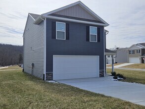 123 Walter Wy in Maynardville, TN - Foto de edificio - Building Photo