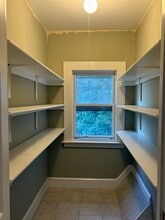 86 Pleasant St, Unit 2 in Mansfield, MA - Foto de edificio - Building Photo