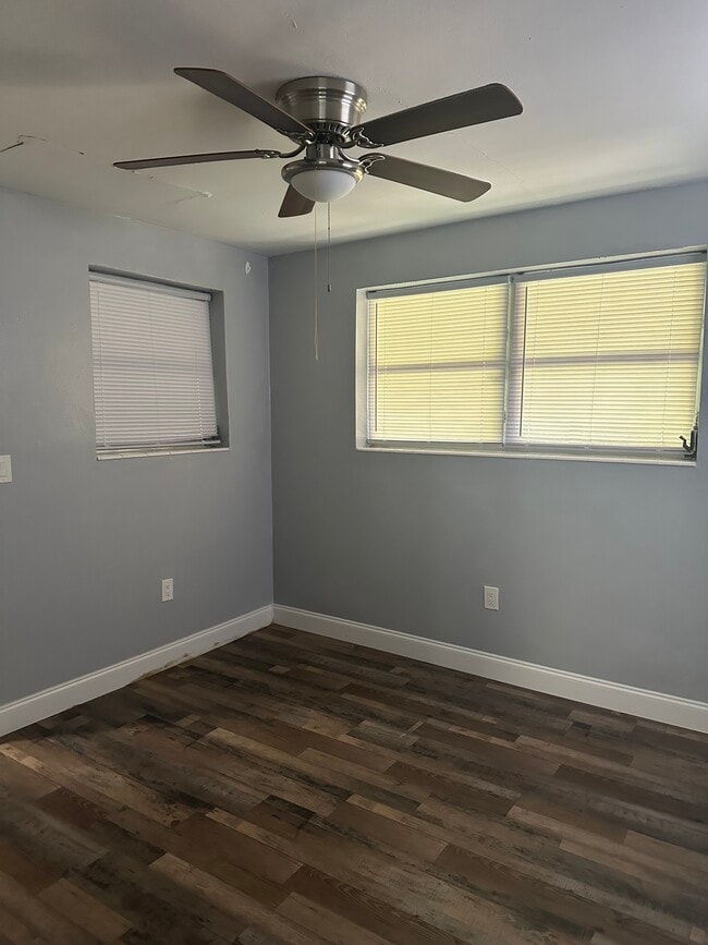 5112 Vermont Ave, Unit E in Lake Worth Beach, FL - Building Photo - Building Photo
