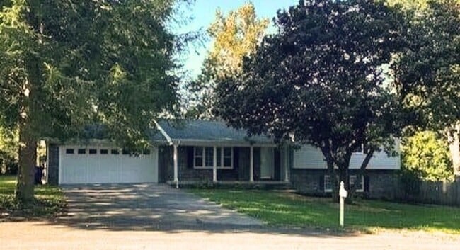 432 Lisa St in Cleveland, TN - Foto de edificio - Building Photo