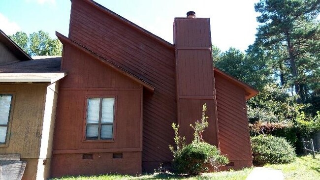 property at 6448 Kelmscot Ct