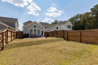 1358 Landon Hills Dr in Tallahassee, FL - Building Photo - Building Photo