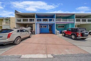 4123 Cobia St in Panama City, FL - Building Photo