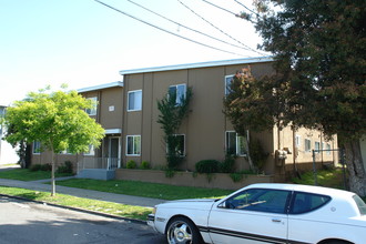 2227 Bonar St in Berkeley, CA - Building Photo - Building Photo