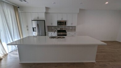 8150 Spirit St in Chino, CA - Building Photo - Building Photo