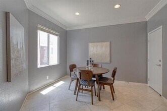 10950 Ivy Hill Dr in San Diego, CA - Building Photo - Building Photo