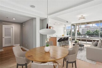 250 Park Ave W NW in Atlanta, GA - Building Photo - Building Photo