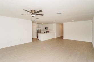 193 Amy Frances Dr in San Antonio, TX - Building Photo - Building Photo