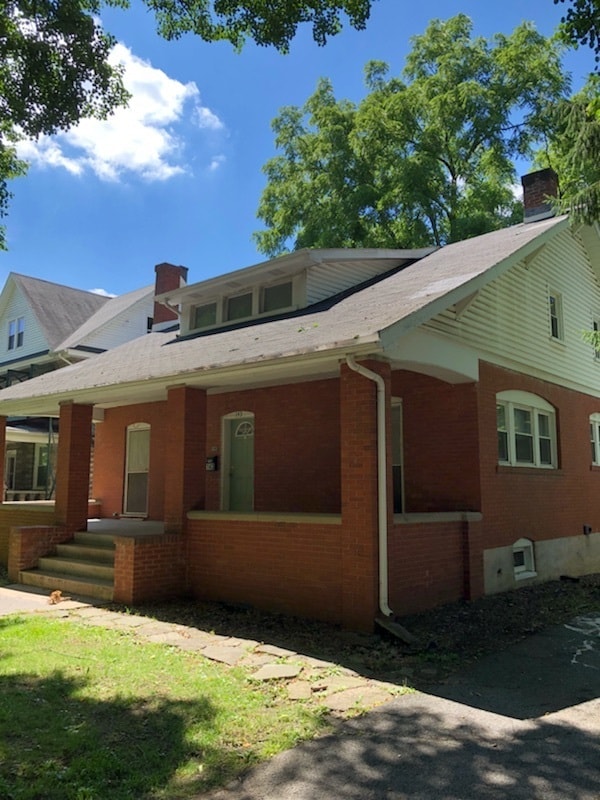 143 E Park Ave in State College, PA - Building Photo - Building Photo
